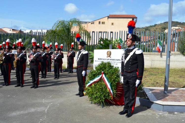 la lapide con l'inaugurazione